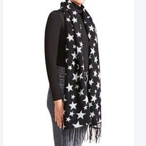 Steve Madden Reversible Blanket Scarf